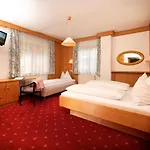 Grafenwirt Hotel