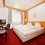 Hotel Grafenwirt 3*