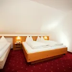 Hotell Grafenwirt Wagrain