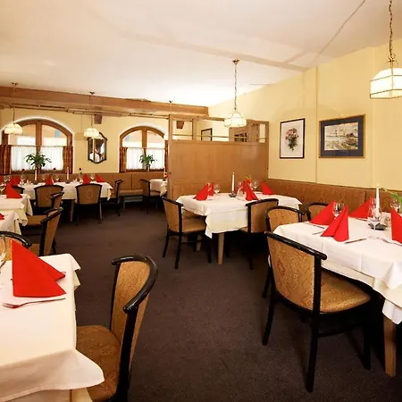 Hotell Grafenwirt 3*