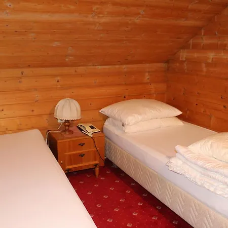 Szálloda Grafenwirt 3*