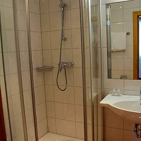 Grafenwirt Hotel 3*