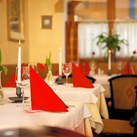 Grafenwirt Hotel 3*